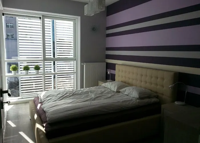 Strict Center Towarowa Apartament