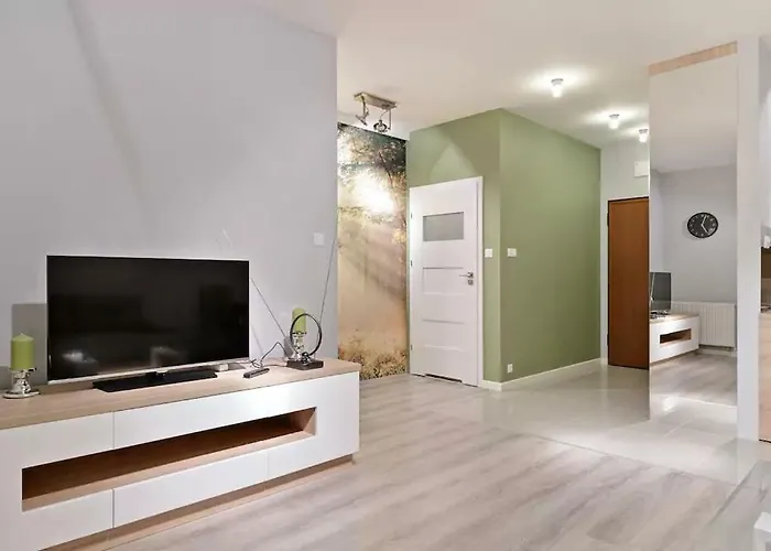 Strict Center Towarowa Poznań