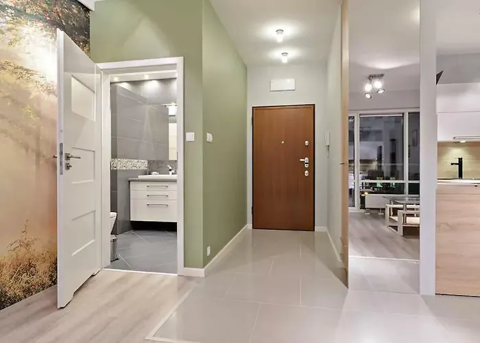 Strict Center Towarowa Apartment Poznan